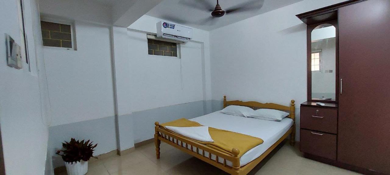 Jinan Palace Guest House Jinan Palace Guest House Nedumbassery Exterior photo